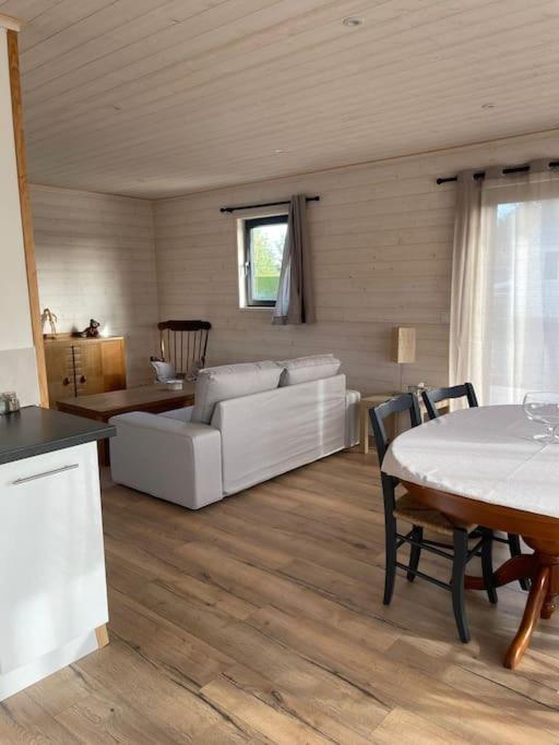 Holiday home - De Lesconil